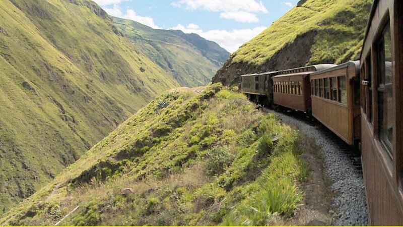 Ecuador – Oberhalb der Teufelsnase durch die Anden. – Bild: SWR