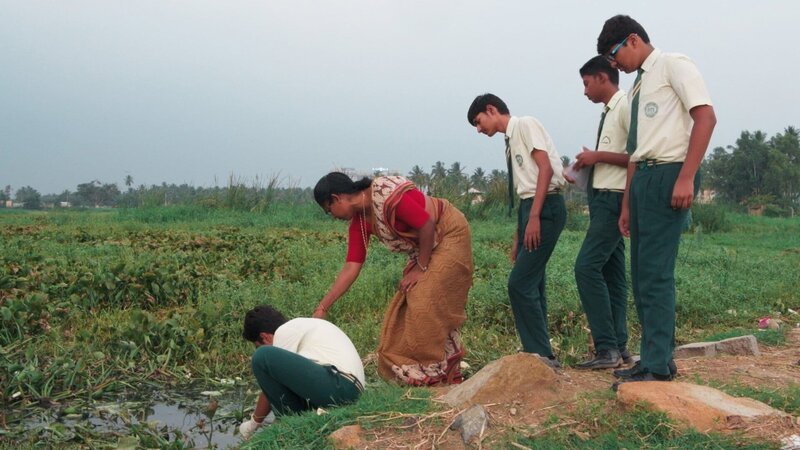 Das Wachstum in Bangalore nimmt kein Ende, gleichzeitig wird das Wasser immer knapper. – Bild: SRF/​Yes Sir Films
