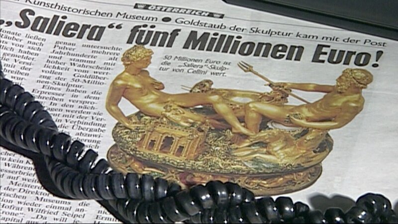 Zeitungsausschnitt Krone über vermisste Saliera. – Bild: ORF/​Pammer Film/​Kronen Zeitung