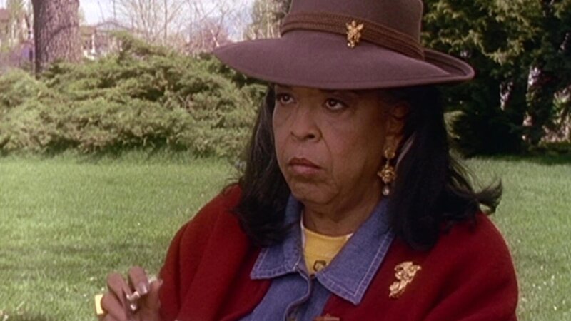 Tess (Della Reese) – Bild: Bibel TV