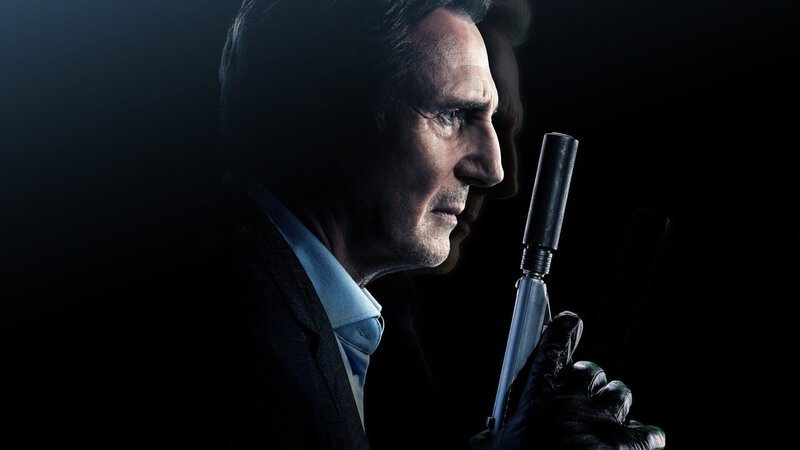 Alex Lewis (Liam Neeson) ist ein Auftragskiller, dem eine Alzheimer-Erkrankung zu schaffen macht. – Bild: ZDF und Rico Torres Alex Lewis (Liam Neeson) ist ein Auftragskiller, dem eine Alzheimer-Erkrankung zu schaffen macht. – Bild: ZDF und Rico Torres