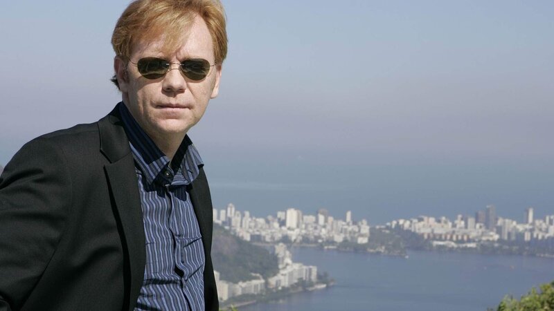 Nachdem Horatios (David Caruso) Ehefrau Marisol in einem Kugelhagel starb, sinnt dieser auf Rache. Er fliegt nach Rio de Janeiro, um Antonio Riaz zur Strecke zu bringen, der den Mord an Marisol in Auftrag gegeben hat. – Bild: SUPER RTL