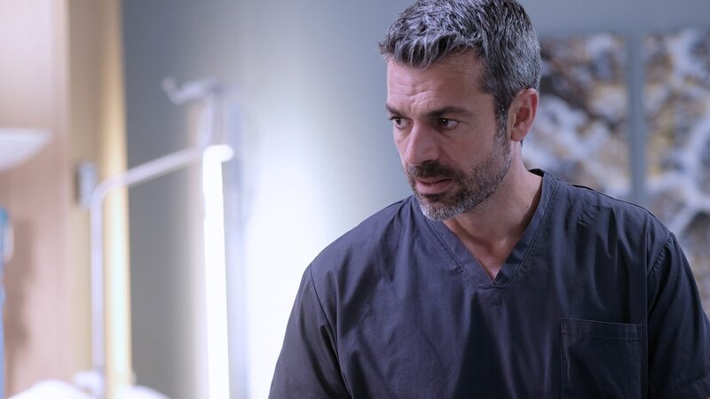 Andrea Fanti (Luca Argentero) – Bild: AXN White