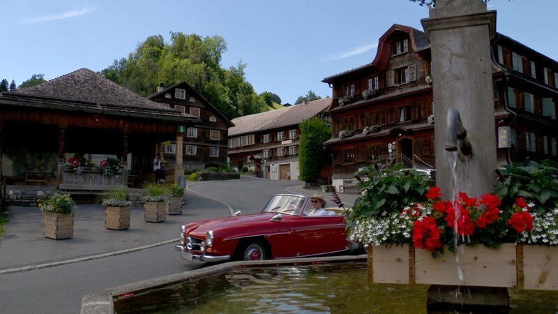  Schwarzenberg Dorfplatz. – Bild: ORF/​Hans Jöchler