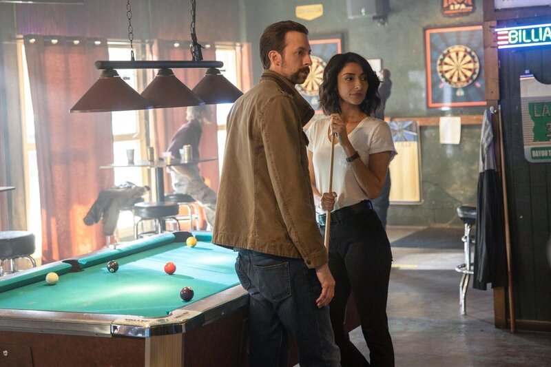 Sebastian Lund (Rob Kerkovich, l.); Special Agent Hannah Khoury (Necar Zadegan, r.) – Bild: 2019 CBS Broadcasting Inc. All Rights Reserved. /​ Sam Lothridge Lizenzbild frei
