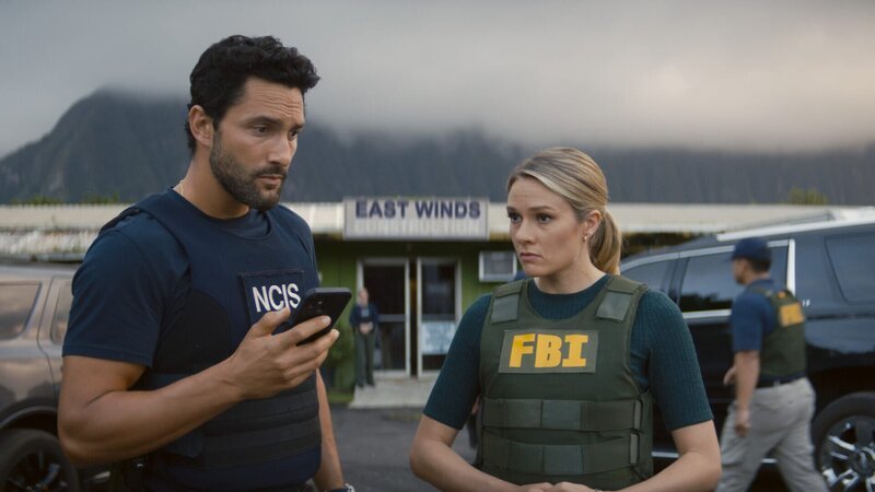 Jesse Boone (Noah Mills, l.); Kate Whistler (Tori Anderson, r.) – Bild: Fox Media LLC /​ Jack Zeman