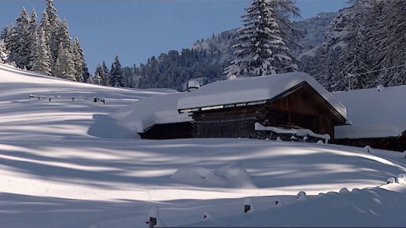Hütte im Winter im Lechtal – Bild: Bibel