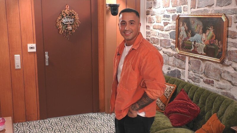 Nadiem aus Bochum zieht in den „Big Brother“-Container. – Bild: Joyn