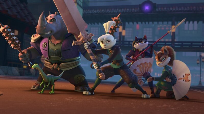 Usagi (M.) kämpft mit seinem Team – dem durchtriebenen Kopfgeldjäger Gen, der Echse Spot, der hinterlistigen Ninja Chizu und der dreisten Taschendiebin Kitsune (v.l.n.r.) – in der Stadt mit Yokai-Monstern. – Bild: ZDF/​2022 Usagi Productions LLC. All Rights Reserved