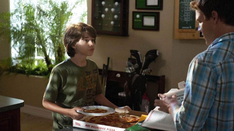 Jeff Cargill (Uriah Shelton, li.) und Jim Longworth (Matt Passmore) – Bild: TVNOW