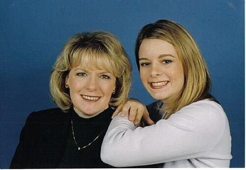 Christie Wilson(r.) had a close bond with her mother Debbie Boyd. – Bild: Oxygen Cable LLC