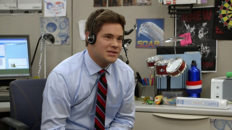 Adam DeMamp (Adam DeVine) – Bild: Comedy Central Vlaanderen