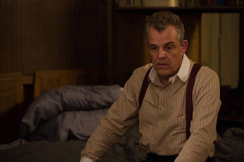 Was führt der Axtmann (Danny Huston) im Schilde? – Bild: Fox and its related entities