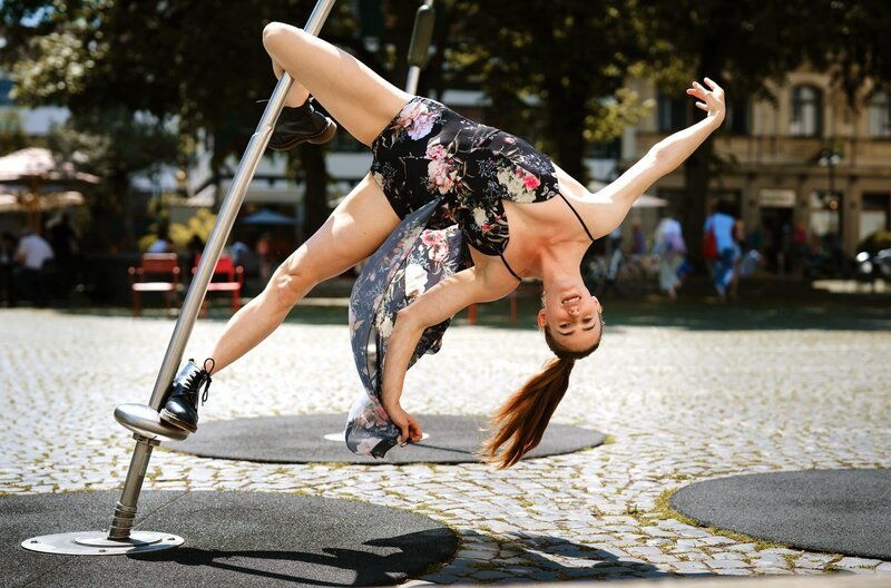Zirkusartistin Lea Toran Jenner. – Bild: SWR Zirkusartistin Lea Toran Jenner. – Bild: SWR