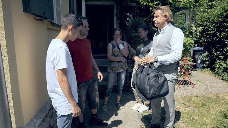 Ingo Lenßen (r.) – Bild: SAT.1