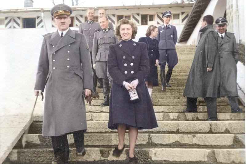 Eva Braun – Hitlers heimliche Geliebte (kolorierte Aufnahme um 1942) – Bild: ZDF und NARA
