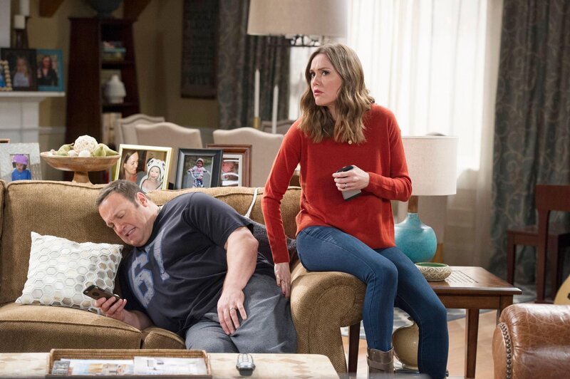 Kevin Gable (Kevin James), Donna Gable (Erinn Hayes) – Bild: RTL /​ © 2016 Sony Pictures Television Inc. and CBS Studios Inc. All Rights Reserved.