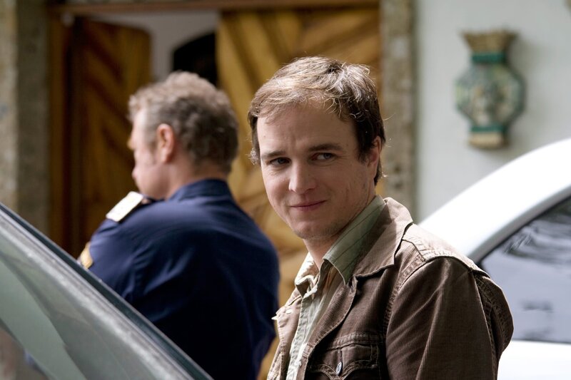 Alfred Fichtner (Achim Schelhas), der enterbte Sohn des Ermordeten. – Bild: ORF/​BEO Film/​Stella von Saldern