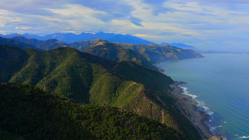 Etwa 15.000 Erdstöße erlebt Neuseeland jährlich. Der Inselstaat wird regelmäßig von seismischen Aktivitäten erschüttert. – Bild: Quintus Media GmbH/​ WeltN24 GmbH