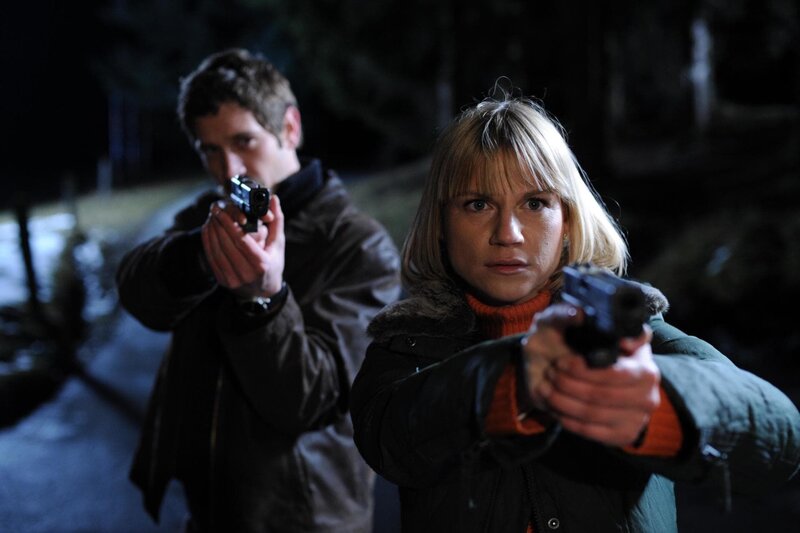 Andreas Kiendl und Kristina Sprenger. – Bild: ORF