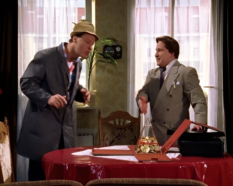 Dieter (Tom Gerhardt, l.) und Gero von Klingenberg (Stephan Bieker) – Bild: RTL /​ Constantin Film Verleih GmbH