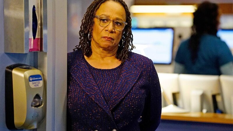 Sharon Goodwin (S. Epatha Merkerson) – Bild: RTL /​ Universal Television LLC