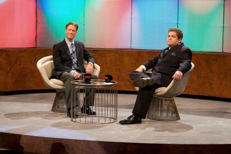 Gravedancing“ -- Pictured: (l-r) Eric Stoltz as Daniel Graystone, Patton Oswalt as Baxter Sarno -- Syfy Photo: Eike Schroter – Bild: 2009 Universal Network Television LLC ©SYFY Photocredit Mandatory, Editorial Use Only, NO archive, NO Resale