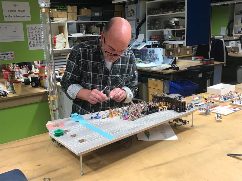 Modellbauer Bobby – Bild: SPIEGEL TV