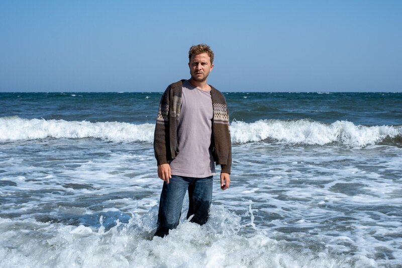 Klaus Hansen (Max Hubacher) – Bild: RTL /​ Manju Sawhney /​ Tag der Abrechnung
