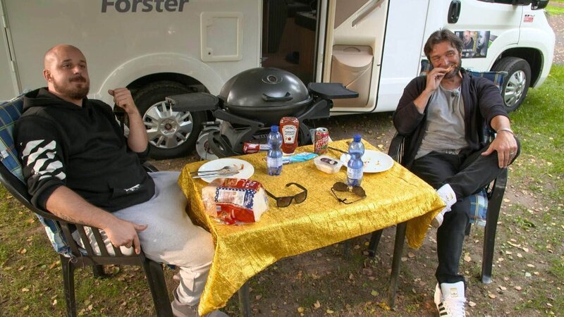 Marvin und Jan (r.). – Bild: RTL