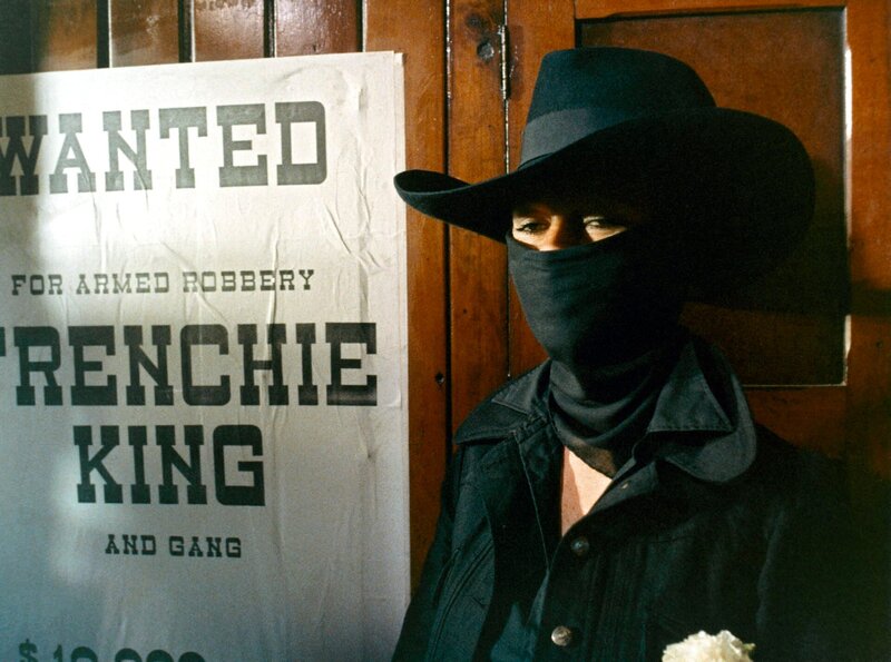 Petroleum-Miezen – Bild: MDR/​A 22