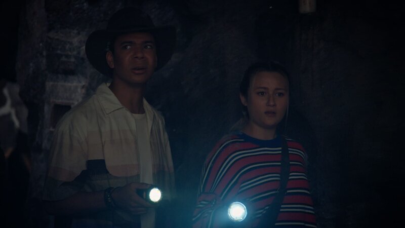 Nori Harlow (Noah Akhigbe), Meesha Rai (Inessa Tan) – Bild: Paramount