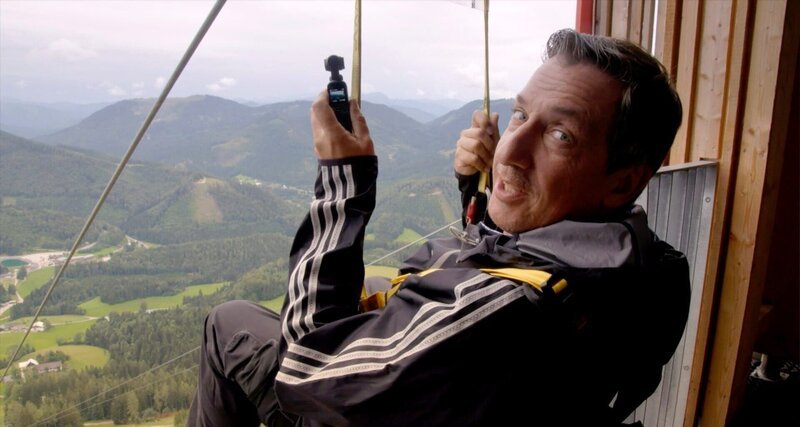 Viktor Gernot – Zipeline Annaberg. – Bild: ORF/splash production Viktor Gernot – Zipeline Annaberg. – Bild: ORF/splash production