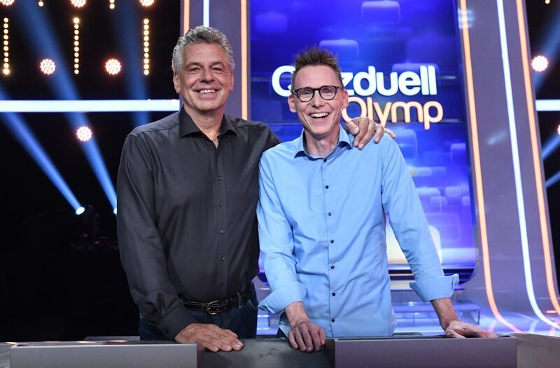 Die Kandidaten des Teams „Zehnkampf“: Jürgen Hingsen (l.) und Frank Busemann (r.), beide Olympiateilnehmer und Ex-Zehnkämpfer. – Bild: ARD/​Uwe Ernst