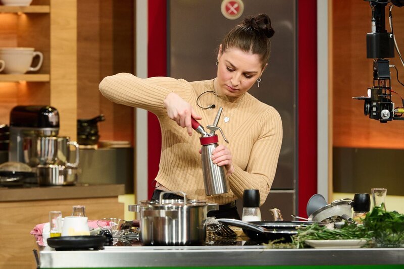 Kandidatin Melina Gross – Bild: ZDFneo