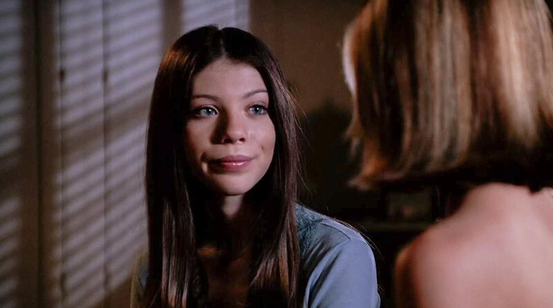 L-R: Dawn Summers (Michelle Trachtenberg), Buffy Summers (Sarah Michelle Gellar) – Bild: Twentieth Century Fox Film Corporation