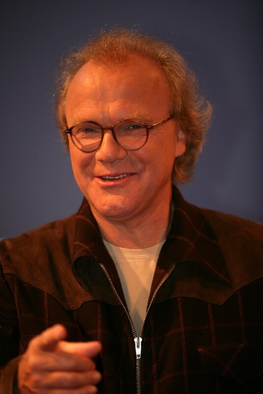 Der österreichische Schriftsteller Michael Köhlmeier erzählt in seiner ihm eigenen, poetischen Sprache Märchen aus aller Welt. – Bild: BR/​Foto Sessner
