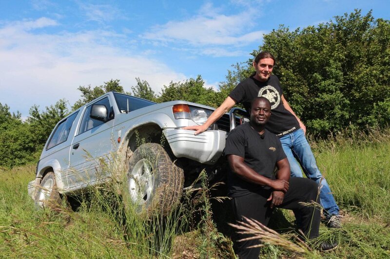 L-R: Charles Kofi, Knud Tiroch – Bild: SPORT1 / for free use in editorial reporting of the SPORT1 broadcast L-R: Charles Kofi, Knud Tiroch – Bild: SPORT1 / for free use in editorial reporting of the SPORT1 broadcast