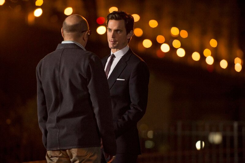 L-R: Mozzie (Willie Garson) und Neal Caffrey (Matthew Bomer) – Bild: USA Network /​ David Giesbrecht/​USA Network /​ Episodic /​ 2013 USA Network Media, LLC