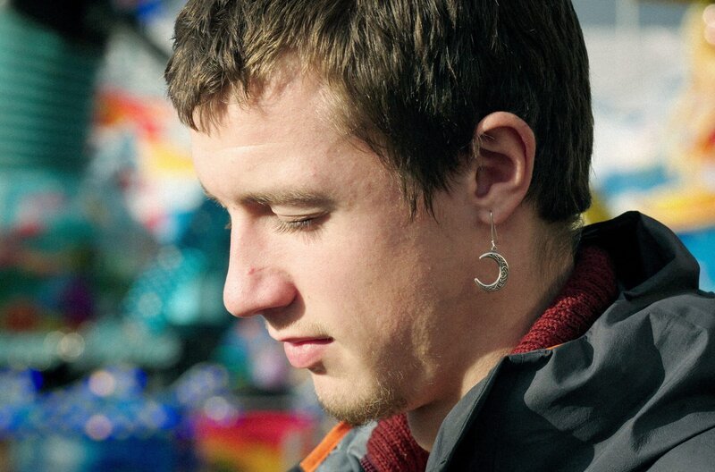 Bei hochfunktionalen Autisten wie Jakob wird die Störung oft übersehen. – Bild: Radio Bremen/​Christoph Oldach