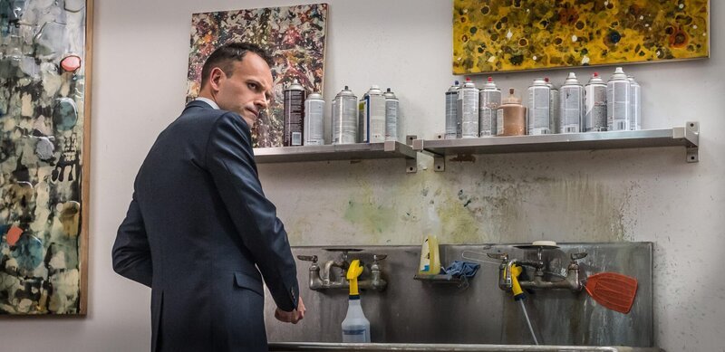 Sherlock (Jonny Lee Miller) unterstützt Joan bei der Suche nach einer Frau, die seit fünf Jahren als vermisst gilt … – Bild: CBS Television