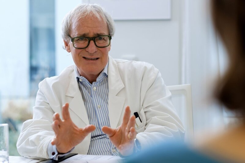 Risiken und Nebenwirkungen – Bild: ORF/​epo-film/​Petro Domenigg