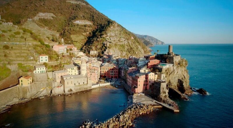 Manarola +++ – Bild: RTL /​ Italien: Genua
