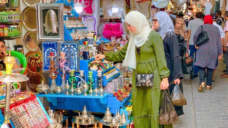 Wie in 1001 Nacht –  die Medina von Tunis – Bild: Bea Müller