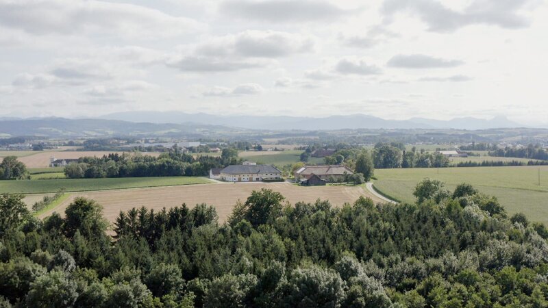 Vierkanthöfe, Bad Hall. – Bild: ORF/​Pammer Film