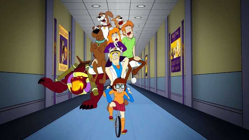 Houndbeast (l.), Velma Dinkley (unten), Fred Jones (oberhalb von Welma), Scooby-Doo (oben, l.), Daphne Blake (oben, m.), Shaggy Rogers (oben, r.) – Bild: Warner Brothers