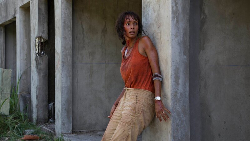 Mélissa Sainte-Rose (Sonia Rolland) erlebt einen wahren Alptraum. Sie wurde gekidnappt und versucht nun, zu fliehen. – Bild: ZDF und Matthieu Guitteaud – FTV