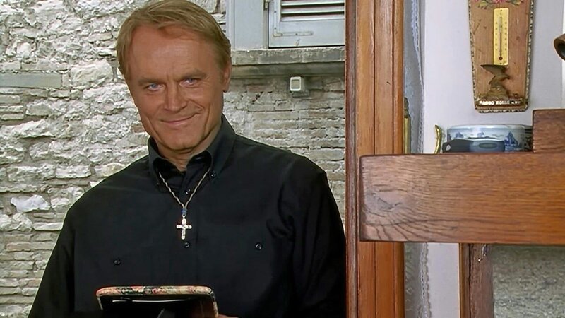Don Matteo (Terence Hill) – Bild: Bibel TV