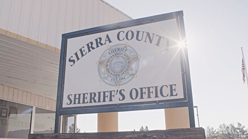 Sierra County die Kanzlerei von Sheriff – Bild: boxftp /​ Crime + Investigation /​ A+E Networks