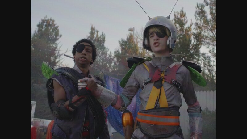 v.li.: Clyde McBride (Jahzir Bruno), Lincoln Loud (Wolfgang Schaeffer) – Bild: Paramount